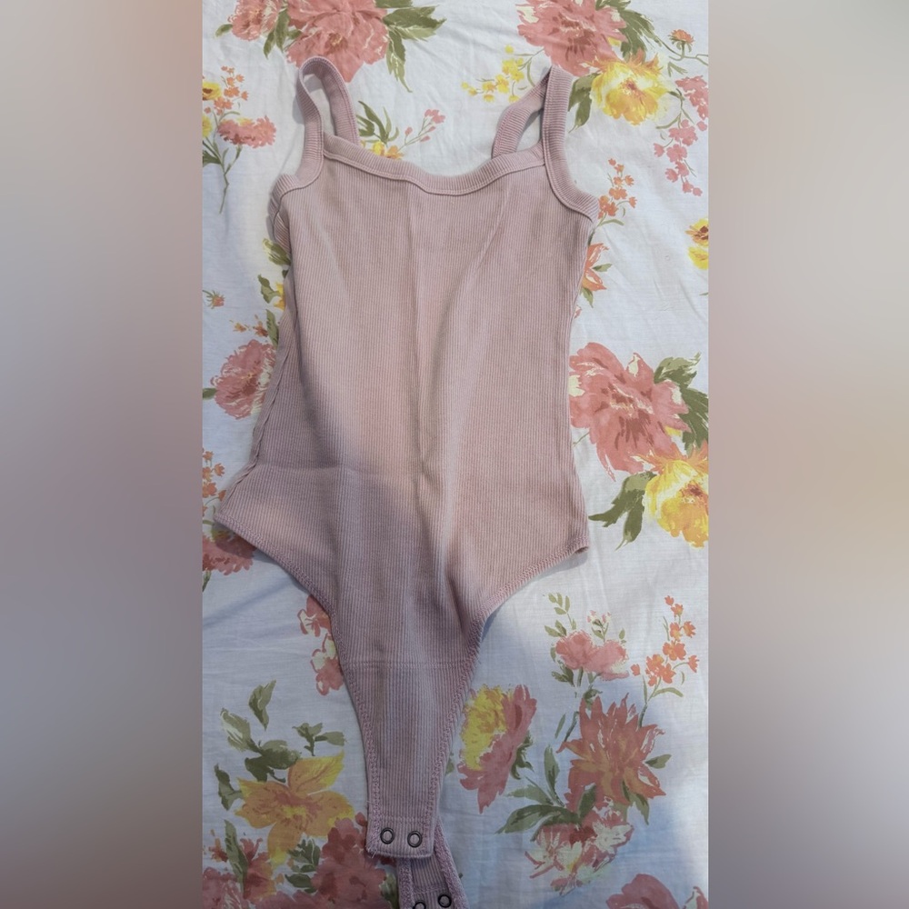 Abercrombie & Fitch Pink Bodysuit Minimalist Design